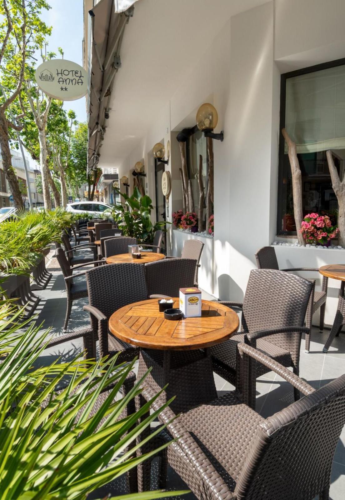 Hotel Anna Gabicce Mare Exterior foto